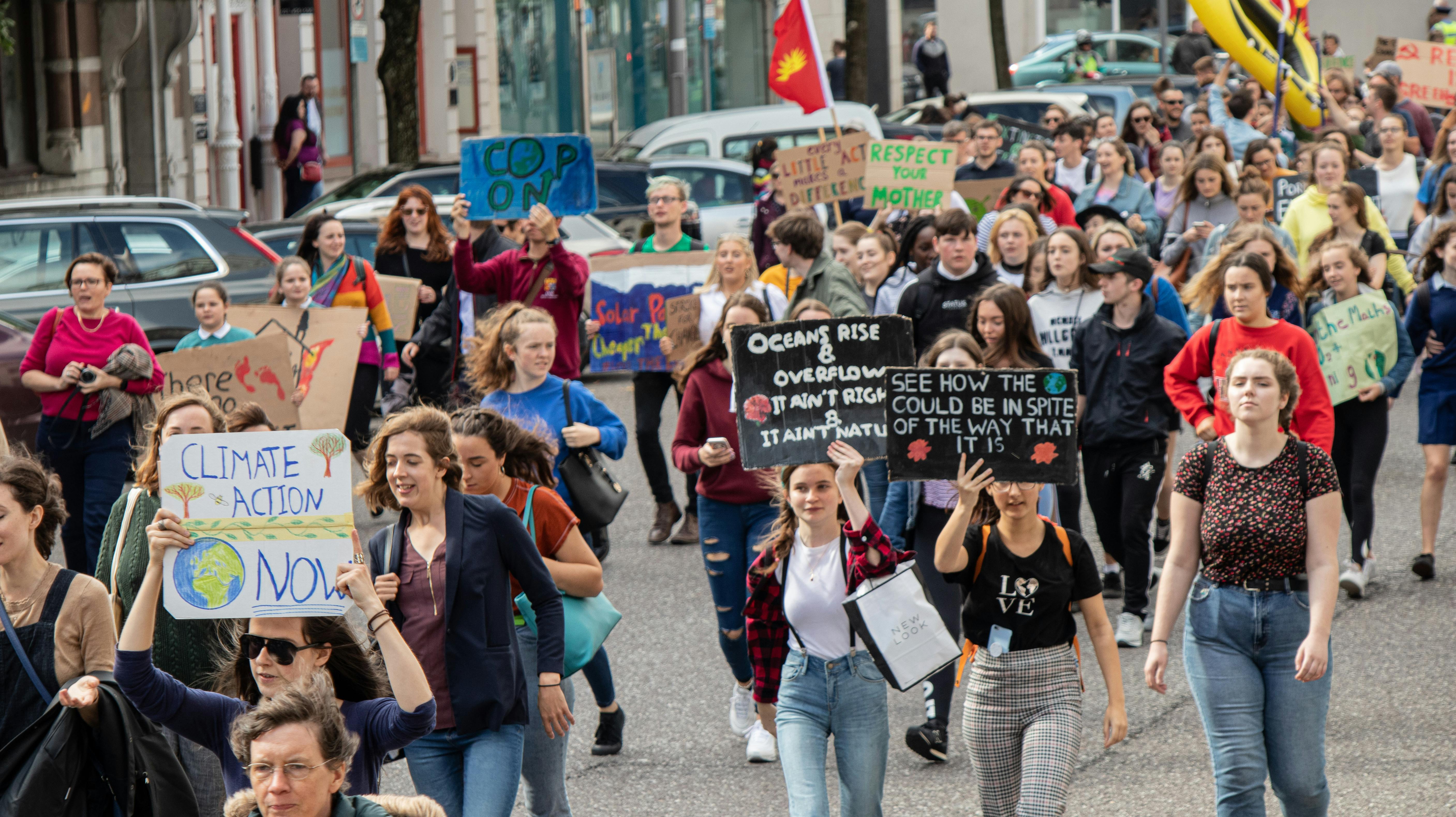 Actualité - 8 mars 2026 : manifestation en France pour la journée internationale de la femme 