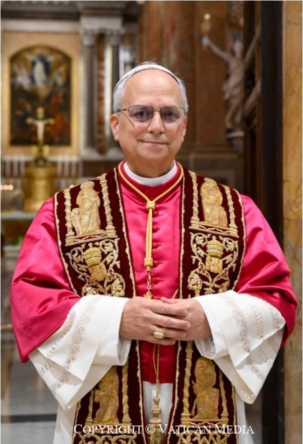 Actualité - Le Cameroun dévoile l’hymne officiel pour accueillir Pape Léon XIV : un vibrant hommage au professeur Gervais Mendo Ze