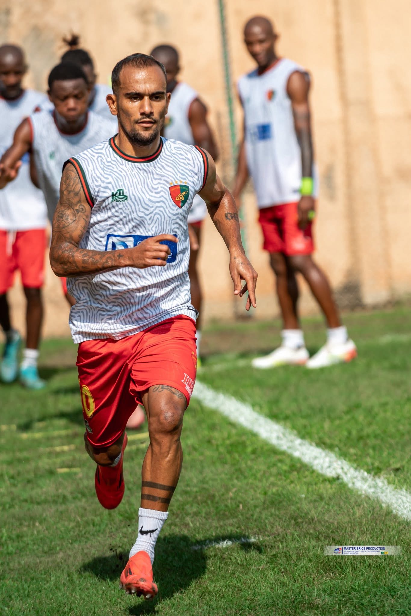 Actualité - Polémique sur les primes de la CAN 2023 : clash entre André Onana et Nathan Doualla