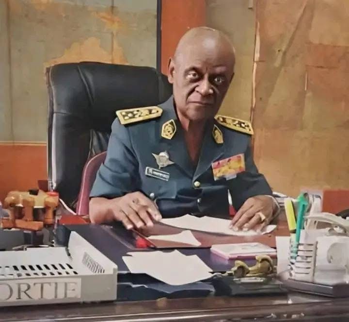 Actualité - Général Philippe Mpay s’éteint à 87 ans : le Cameroun perd une grande figure de son armée