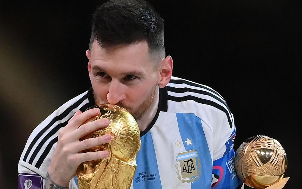 Actualité - HISTORIQUE : Lionel Messi seul sur le toit du monde 
