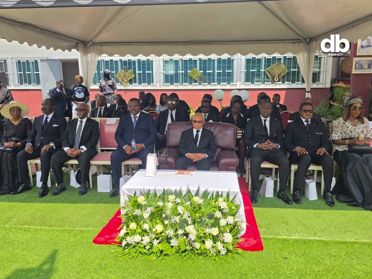Actualité - Le Cameroun fait ses adieux à Alexis Dipanda Mouelle
