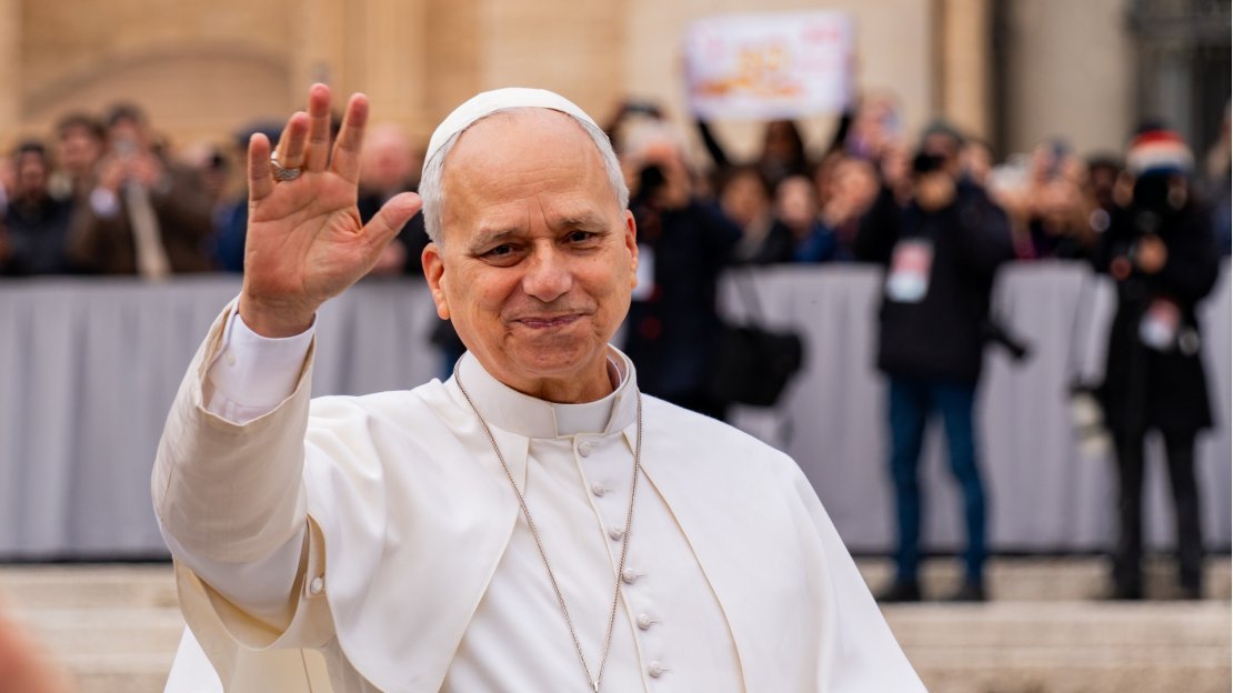 Actualité - Le pape Léon XIV est arrivé à Paris pour une visite historique de quatre jours en France