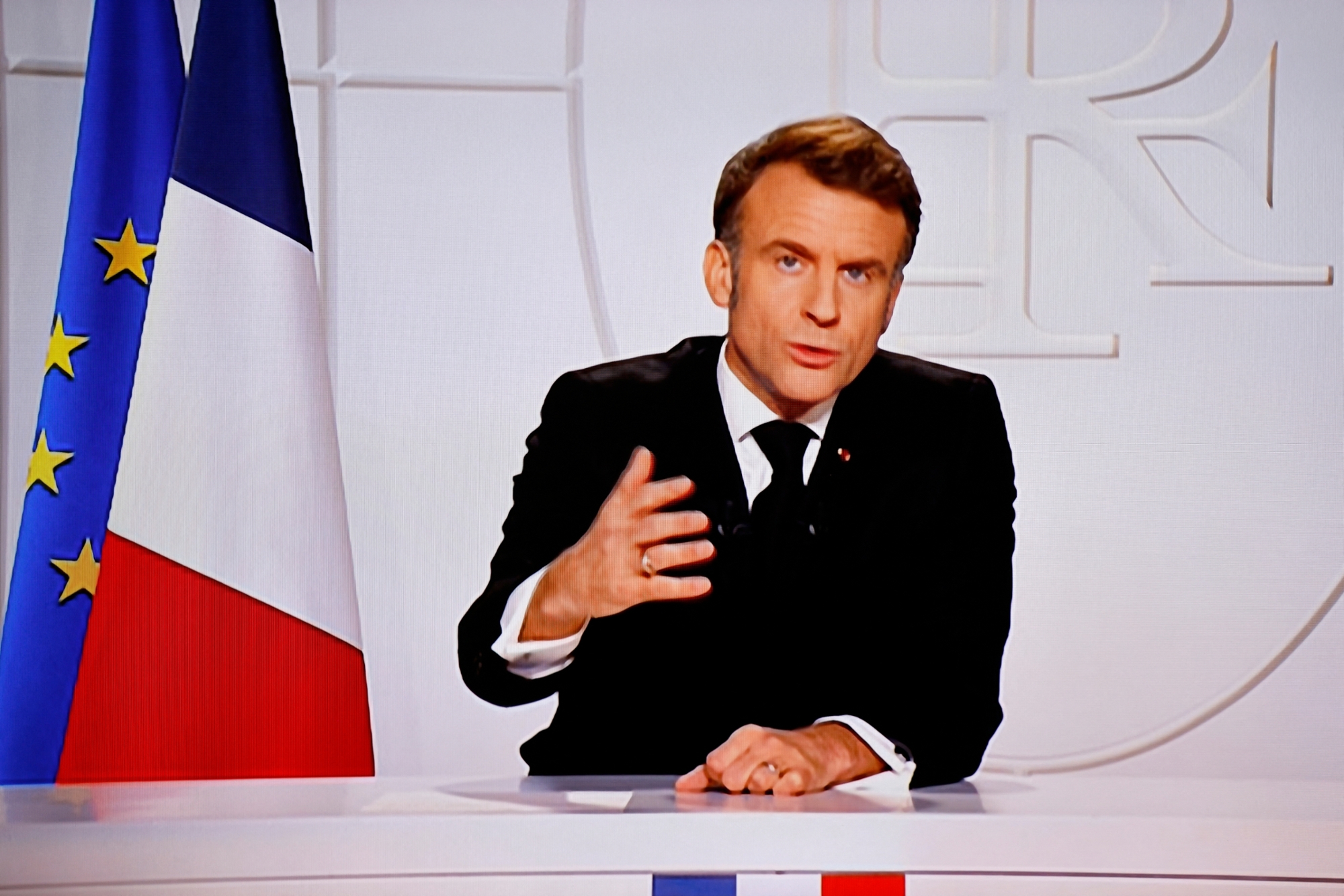 Actualité - Manifestations du 17 octobre : Emmanuel Macron prendra la parole pour réaffirmer l'ordre républicain