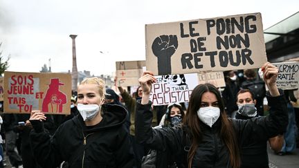Actualité - Lendemain de mobilisation en France : un lourd bilan humain et des dégradations majeures après la journée du 17 octobre