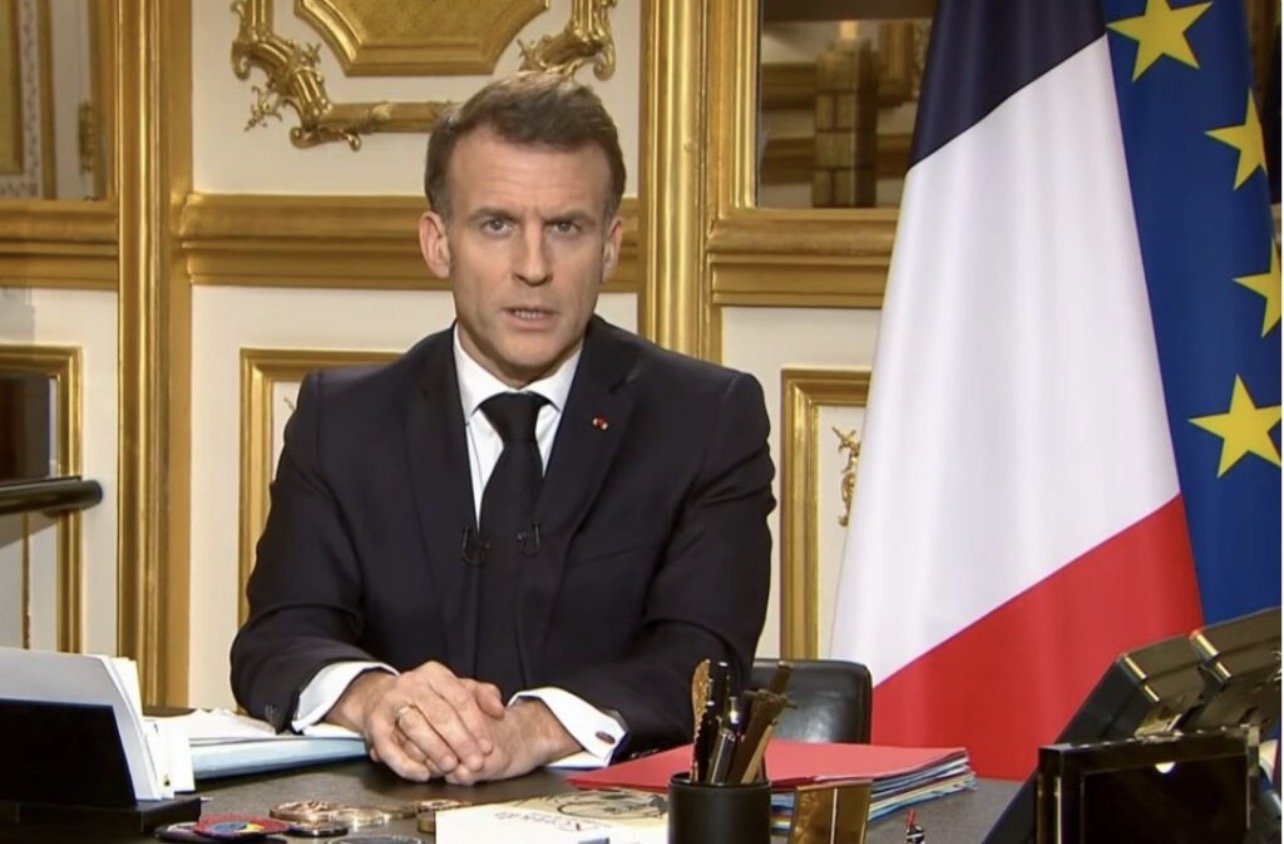 Actualité - « Colère » et « intraitabilité » : Emmanuel Macron s'adresse aux Français après les violences du 17 octobre